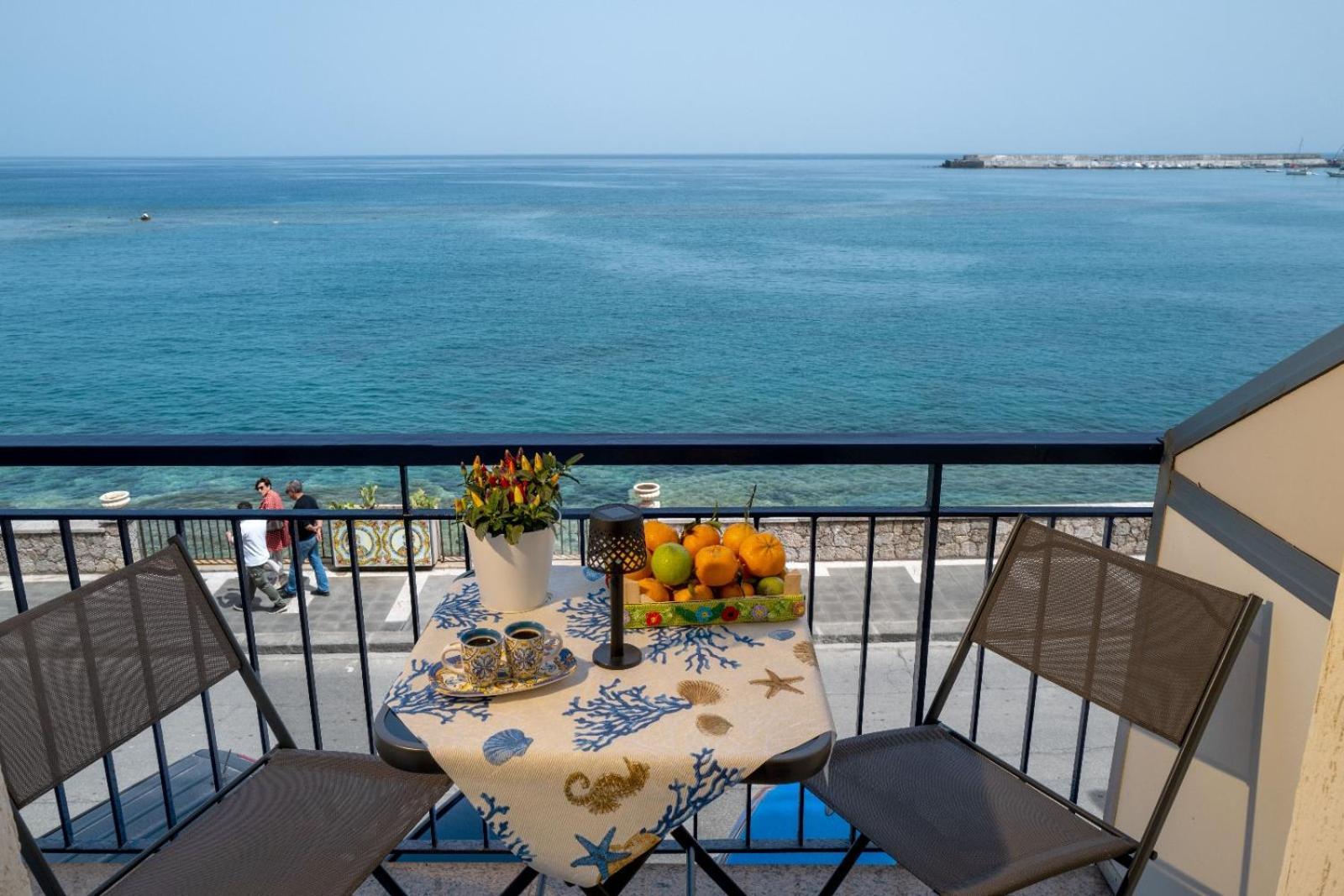 גיארדיני נאקסוס Zia Rina Apartment Naxos מראה חיצוני תמונה